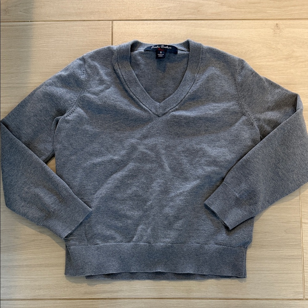 Brooks Brothers Light Blue V-Neck Sweater, Boys Small - Picture 2 of 4
